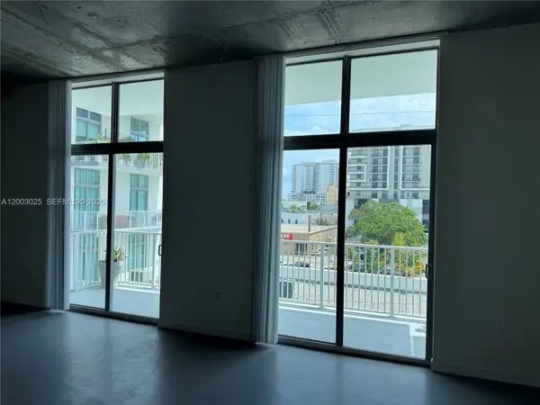 2100 Van Buren St #412, Hollywood, FL 33020
