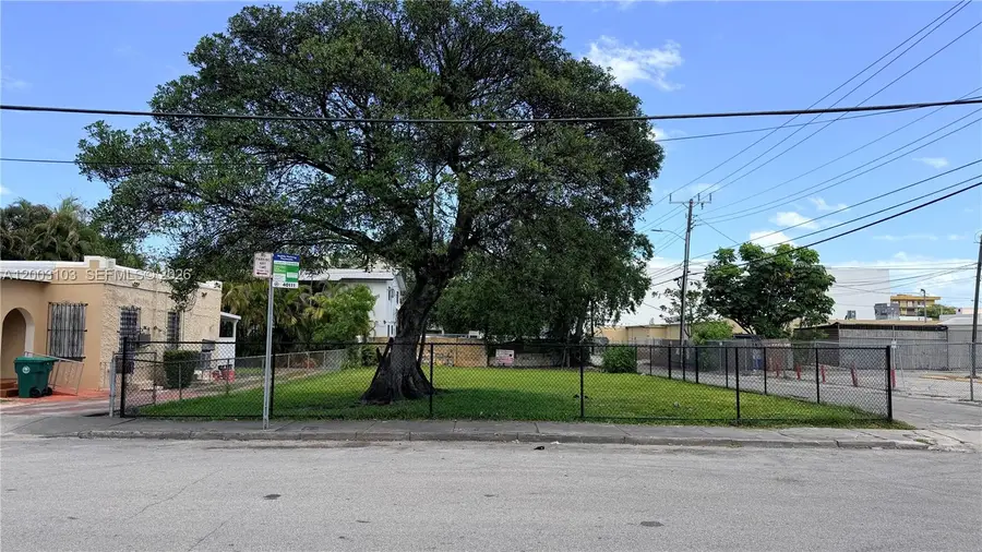 33 NW 21st Ave, Miami, FL 33125 - #2
