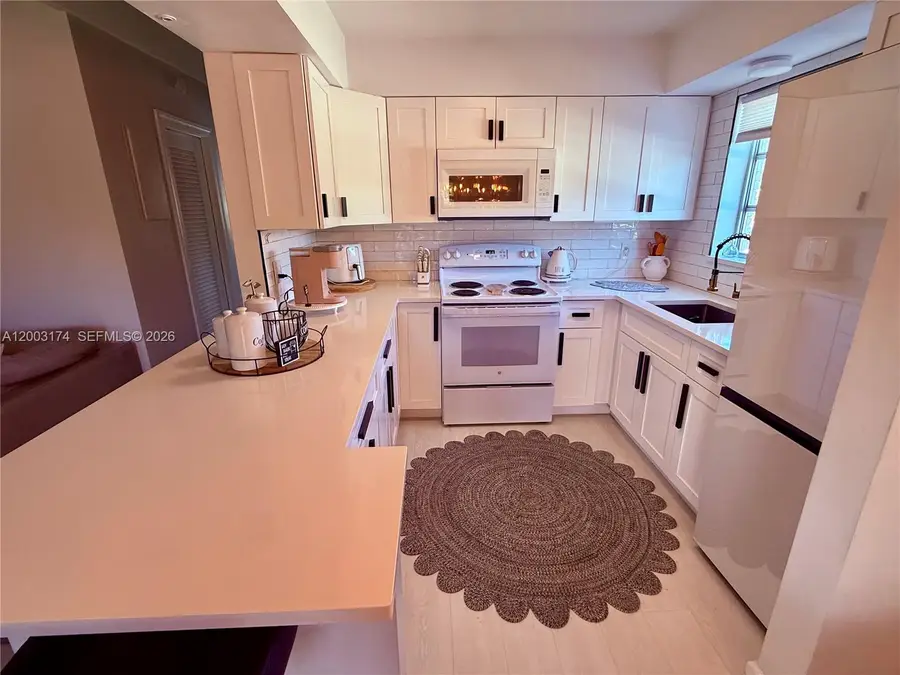 115 S C St #101, Lake Worth, FL 33460 - #2