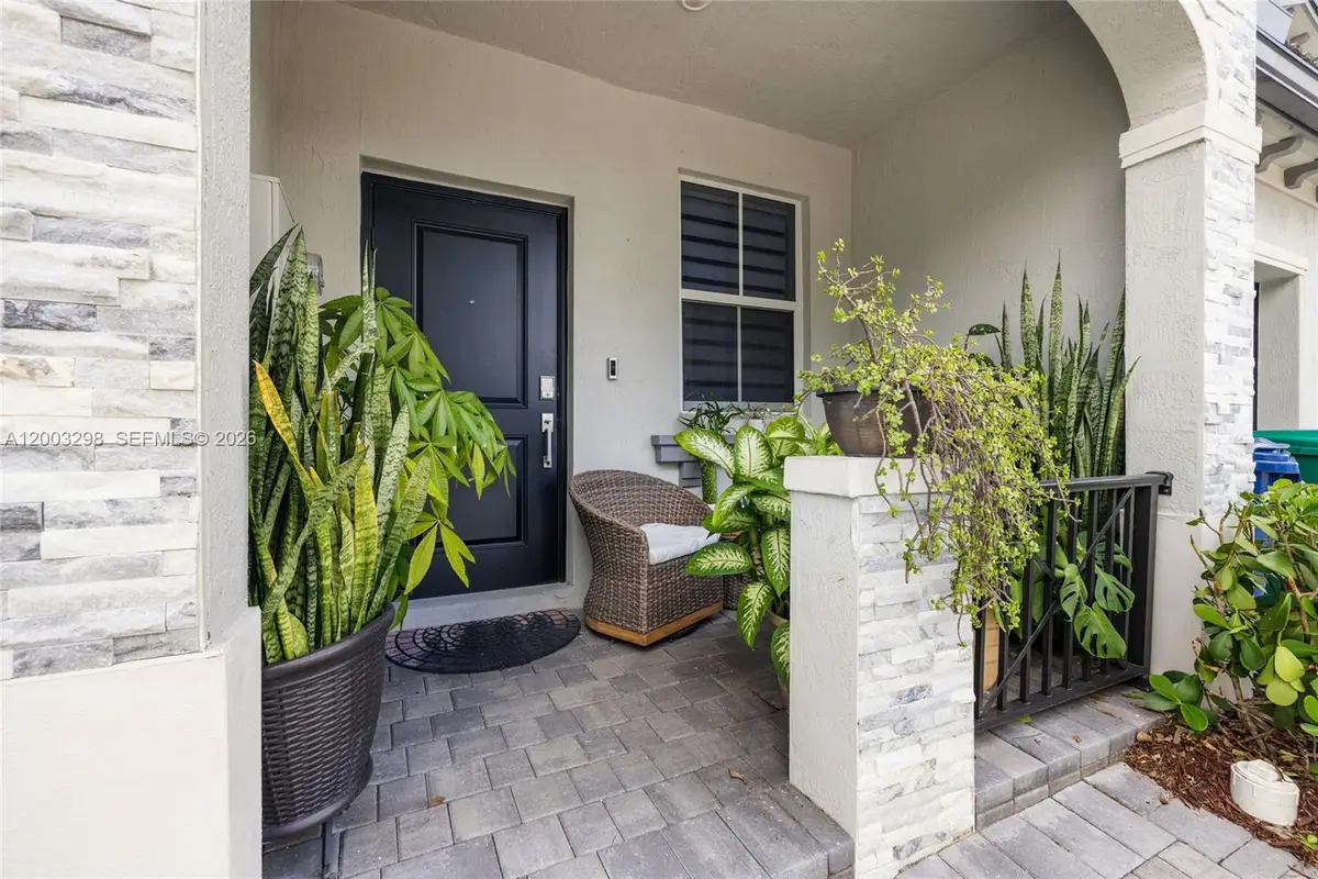 28993 SW 162nd Ct, Homestead, FL 33033 - #1