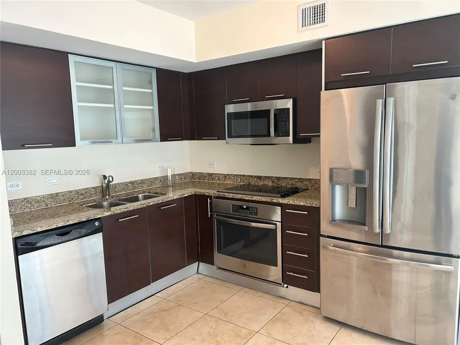 41 SE 5th St #1108, Miami, FL 33131 - #2