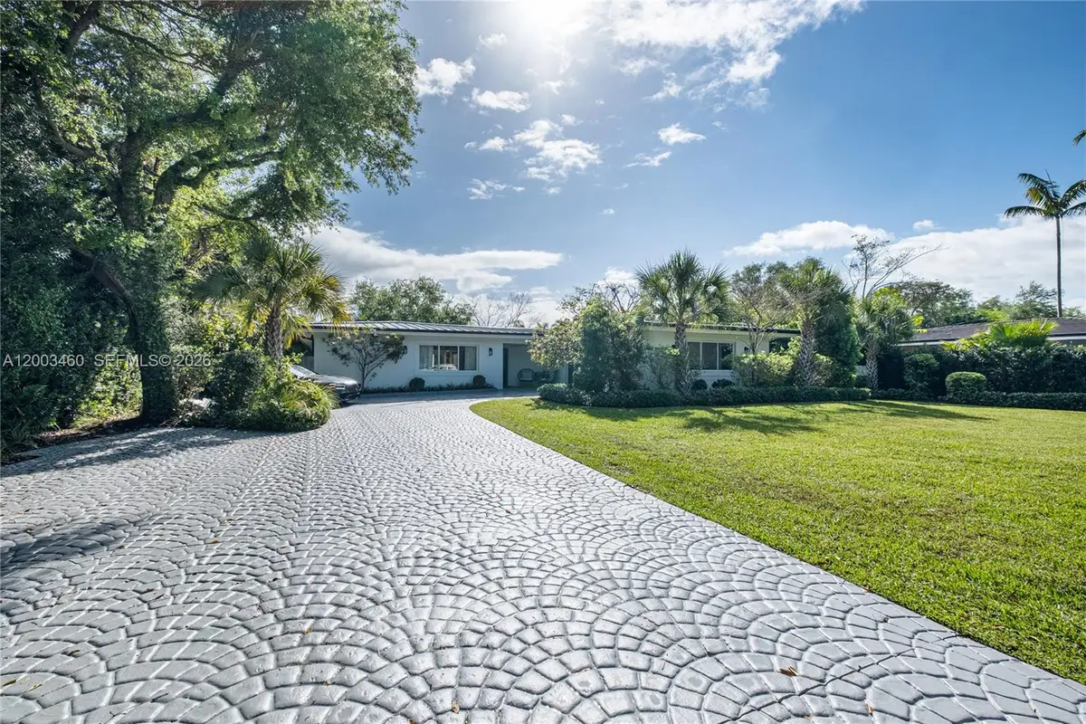 10235 SW 58th Ct, Pinecrest, FL 33156 - #1