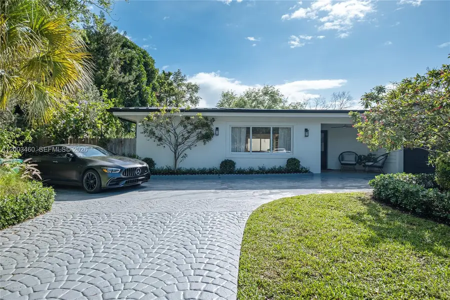 10235 SW 58th Ct, Pinecrest, FL 33156 - #2