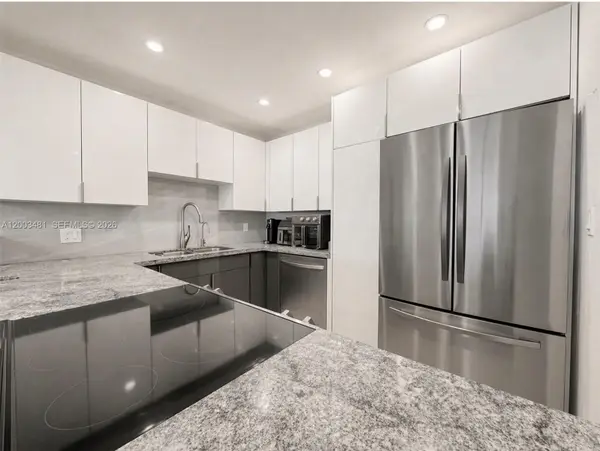 3800 S Ocean Dr #802, Hollywood, FL 33019