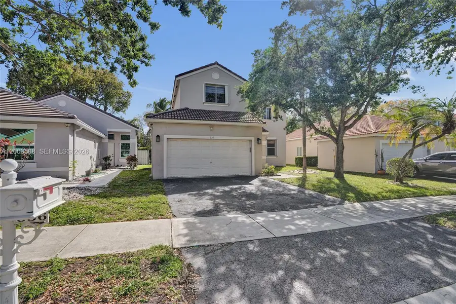 636 Sand Creek Cir, Weston, FL 33327 - #2