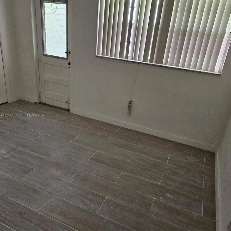 230 SW 11th Ave #14, Hallandale Beach, FL 33009 - #2