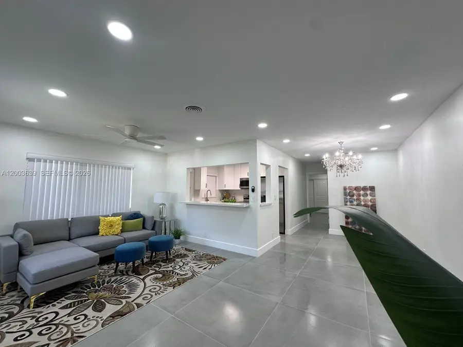 1628 NW 8th Ave, Fort Lauderdale, FL 33311 - #2