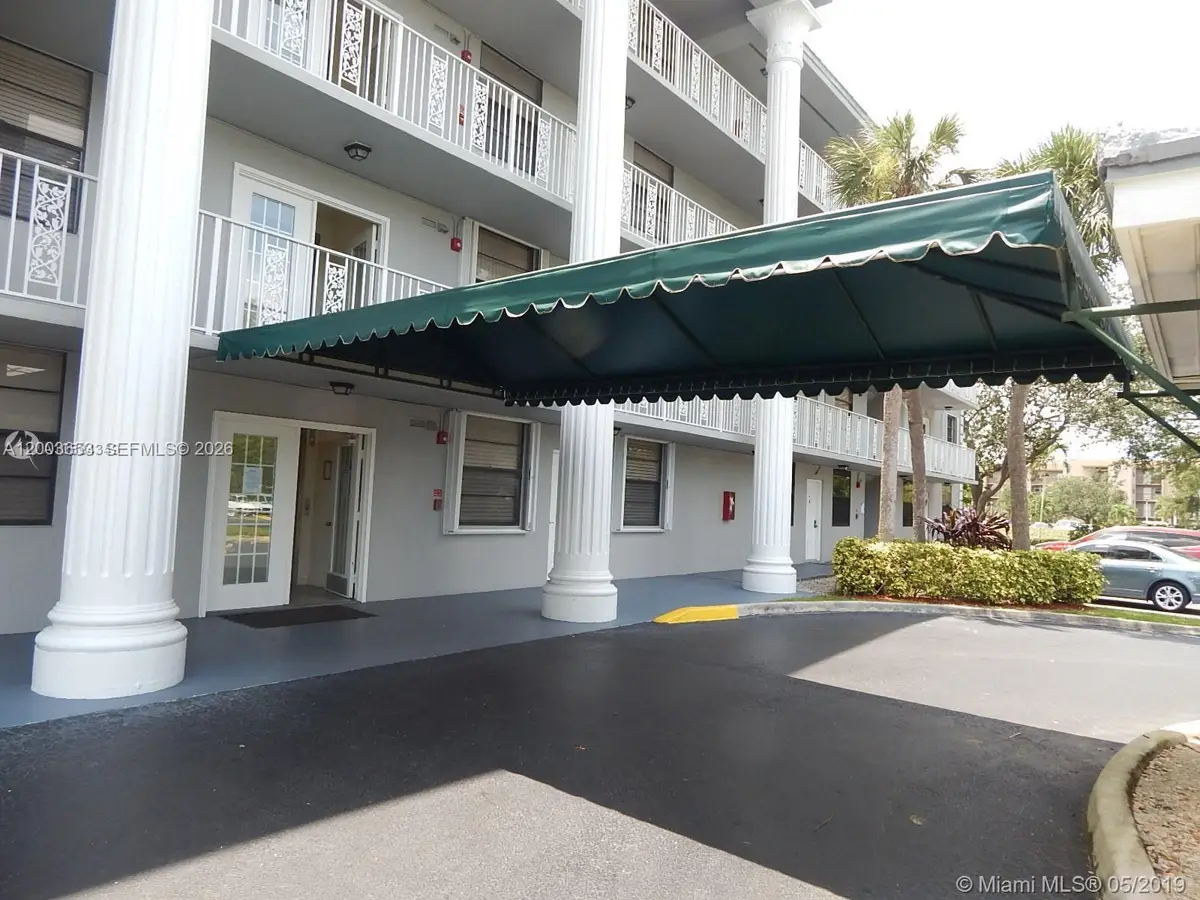 1701 Whitehall Dr #403, Davie, FL 33324 - #1