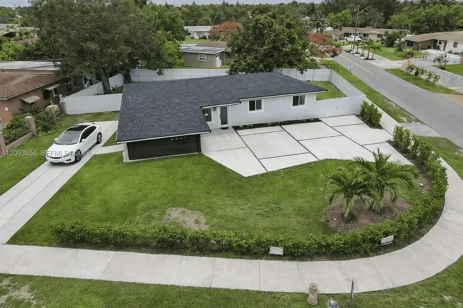 2831 NW 189th St, Miami Gardens, FL 33056 - #2