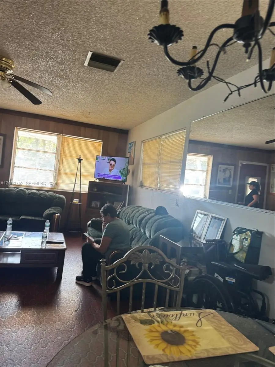 19801 SW 114th Ct, Miami, FL 33157 - #2