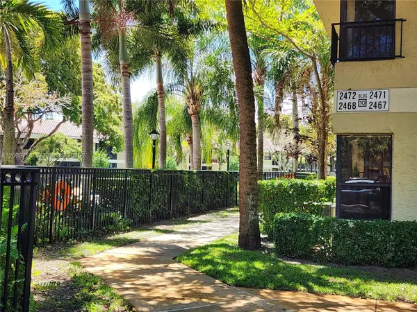 2471 NW 49th Ter #779, Coconut Creek, FL 33063