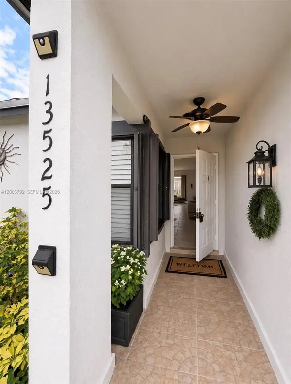 13525 SW 115th Pl, Miami, FL 33176