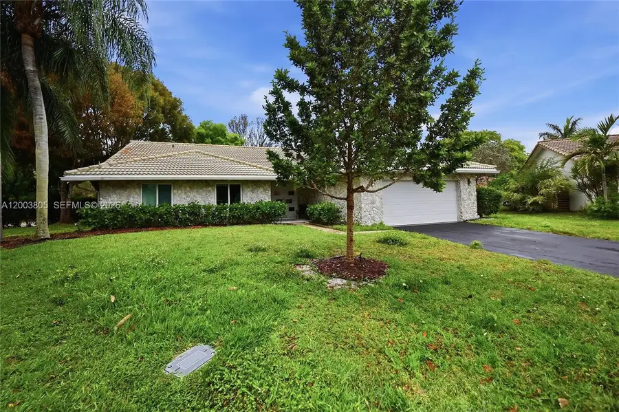 5036 NW 66th Ln, Coral Springs, FL 33067 - #2