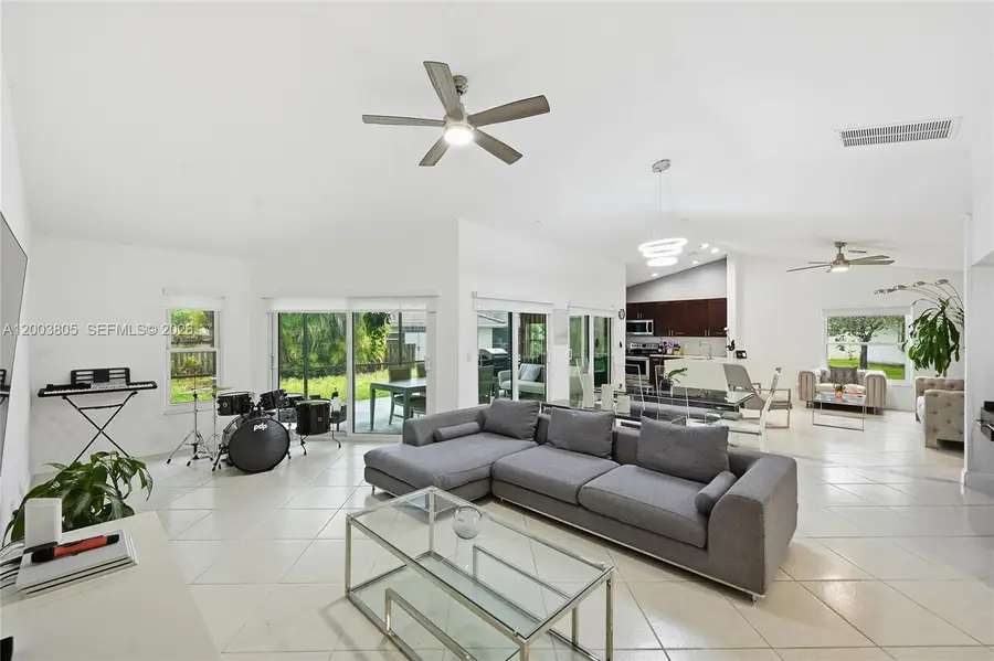 5036 NW 66th Ln, Coral Springs, FL 33067 - #3