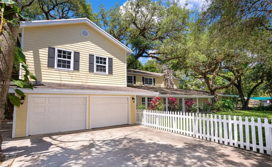 2221 SW 28th Way, Fort Lauderdale, FL 33312 - #2