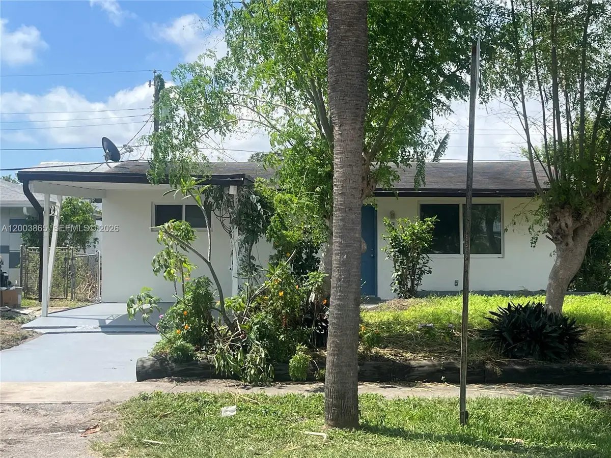 753 SW 3rd St, Dania Beach, FL 33004 - #1