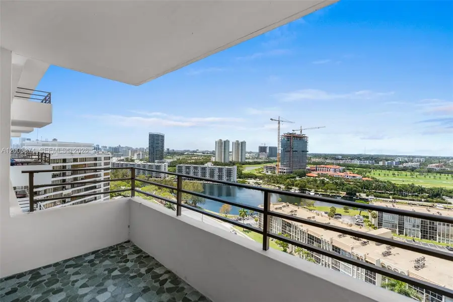 600 Three Islands Blvd #1707, Hallandale Beach, FL 33009 - #3
