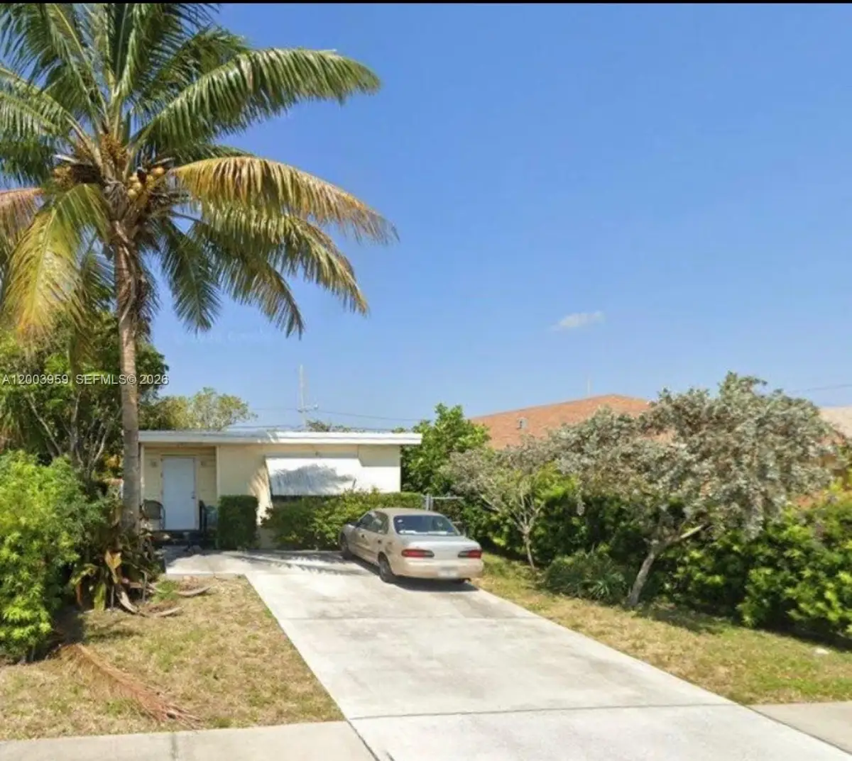 240 NW 8th Ave, Delray Beach, FL 33444 - #1