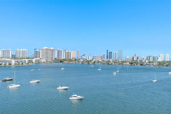17301 Biscayne Blvd #1010, North Miami Beach, FL 33160