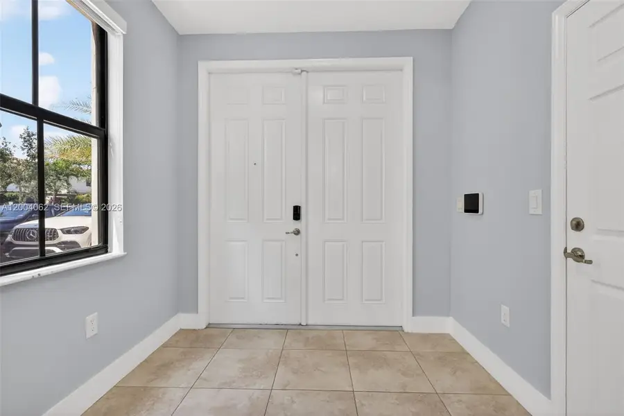 8895 NW 100th Pl, Doral, FL 33178 - #3