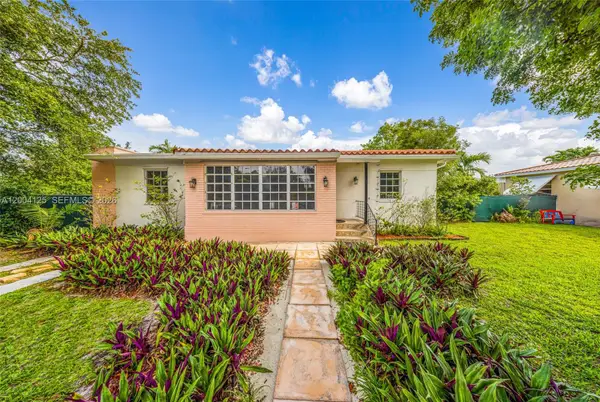 1061 Wren Ave, Miami Springs, FL 33166