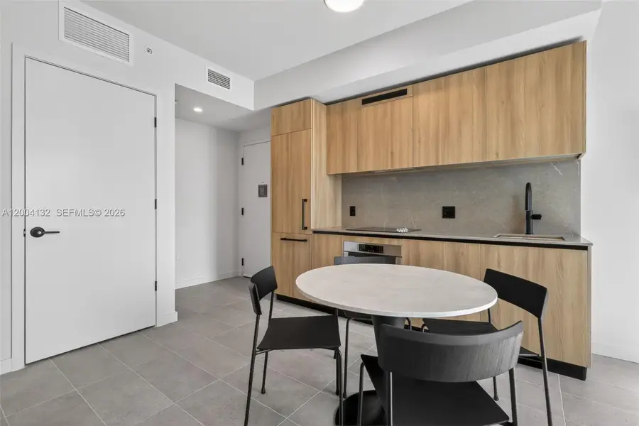 121 NE 5th Steet #3313, Miami, FL 33132 - #3