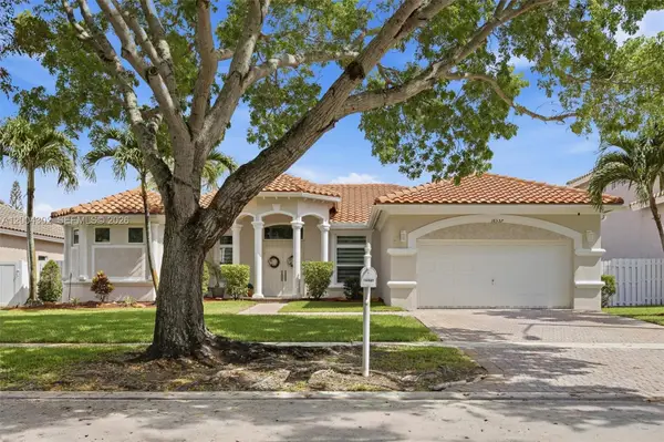 16557 NW 15th St, Pembroke Pines, FL 33028