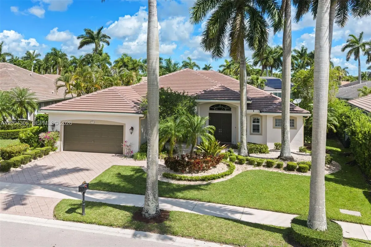 2556 Eagle Run Ln, Weston, FL 33327 - #1
