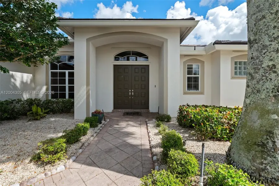 2556 Eagle Run Ln, Weston, FL 33327 - #2