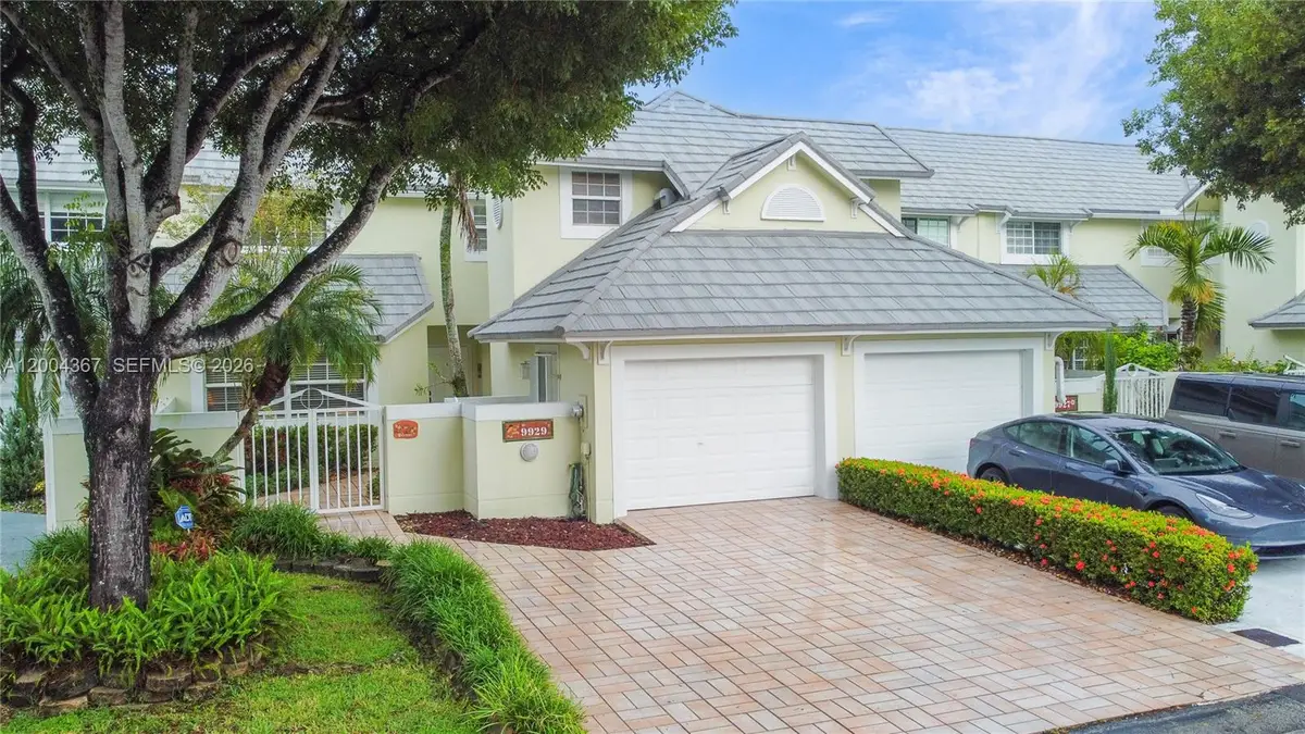 9929 NW 49th Ter, Doral, FL 33178 - #1