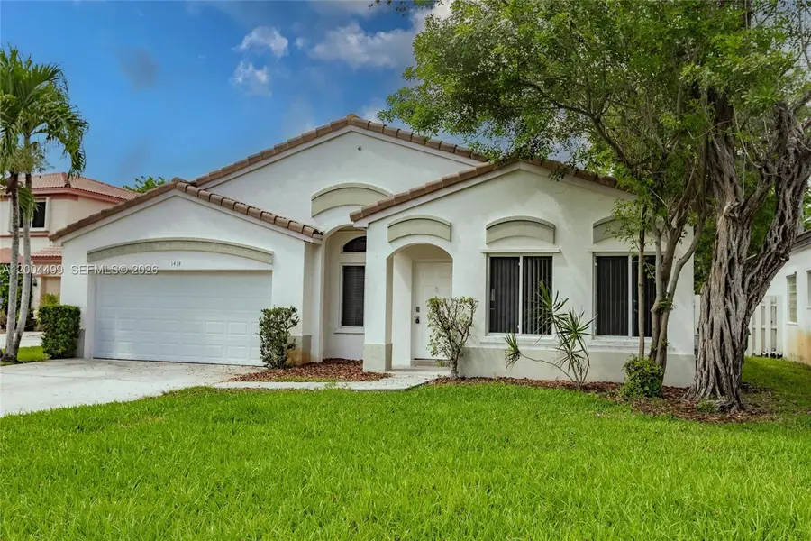 1414 E Harmony Lake Cir, Davie, FL 33324 - #2