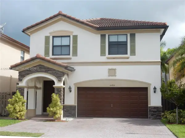 11455 NW 88th Ln, Doral, FL 33178