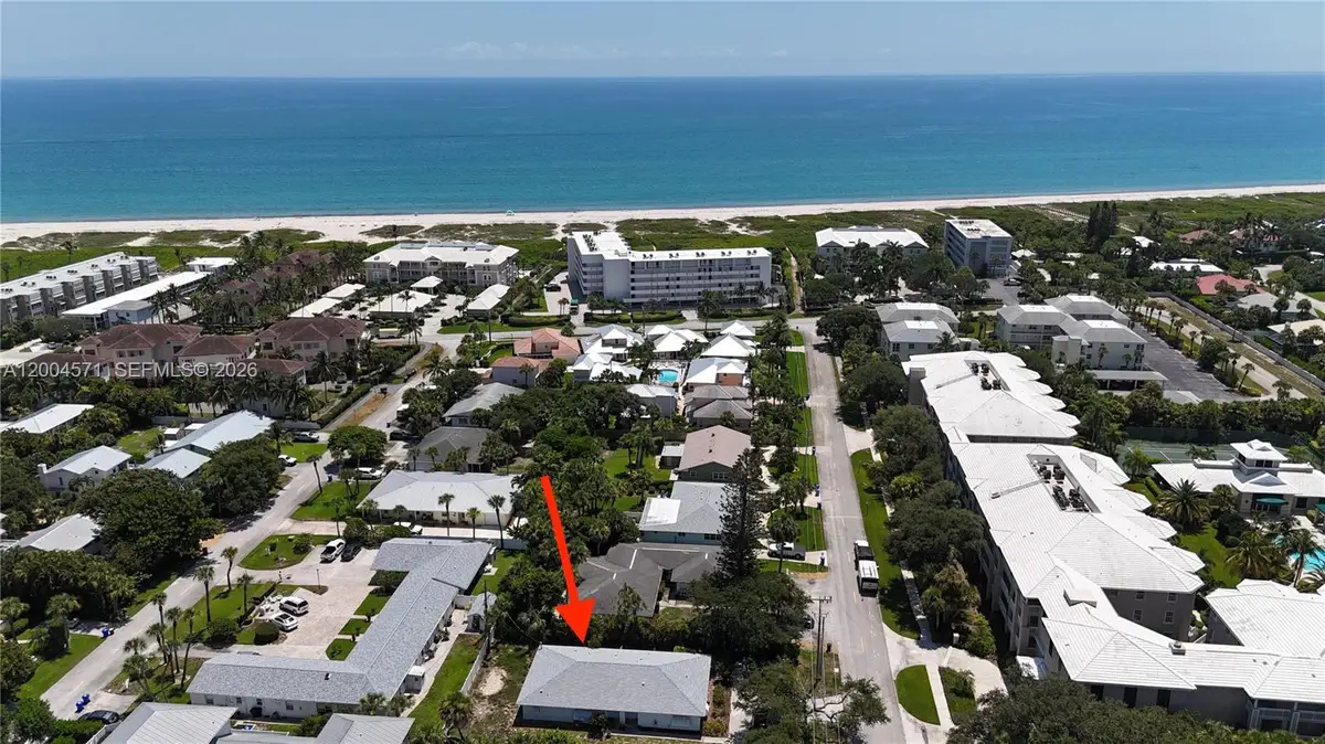 915 Turtle Cove Ln, Vero Beach, FL 32963 - #1