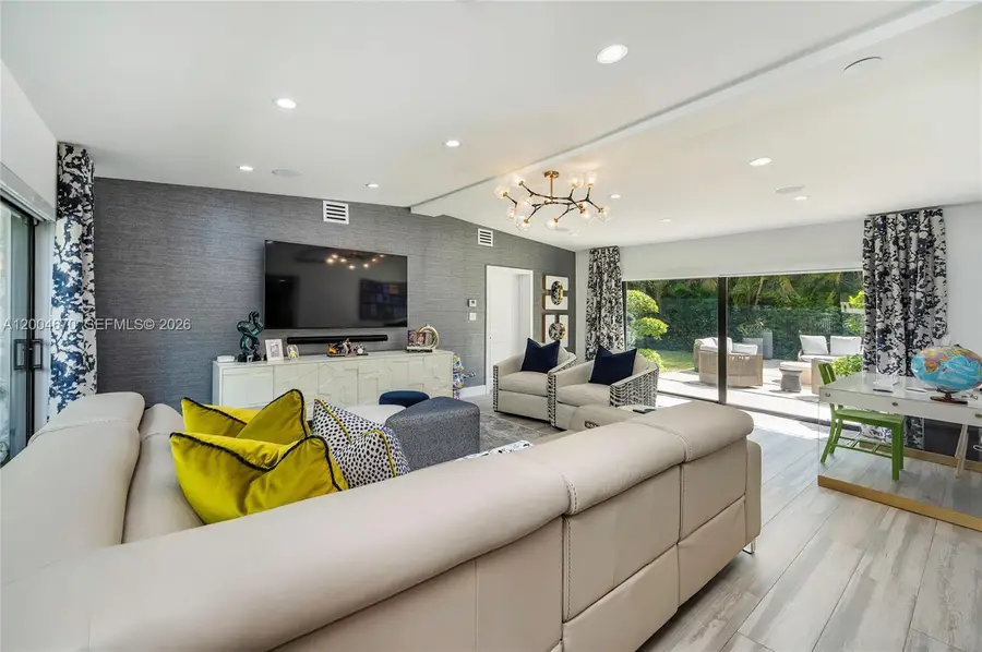 831 Cortez St, Coral Gables, FL 33134 - #3