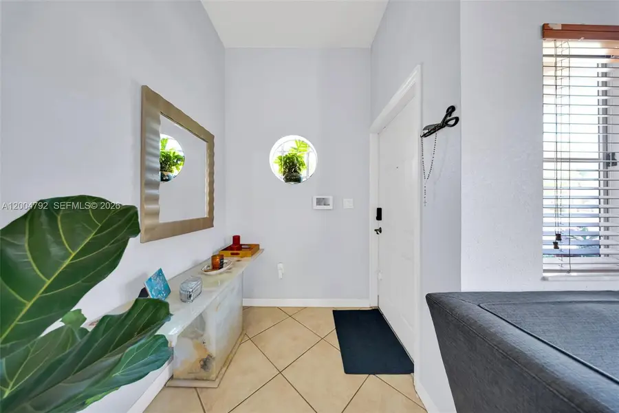 8906 SW 221st Ter, Cutler Bay, FL 33190 - #2