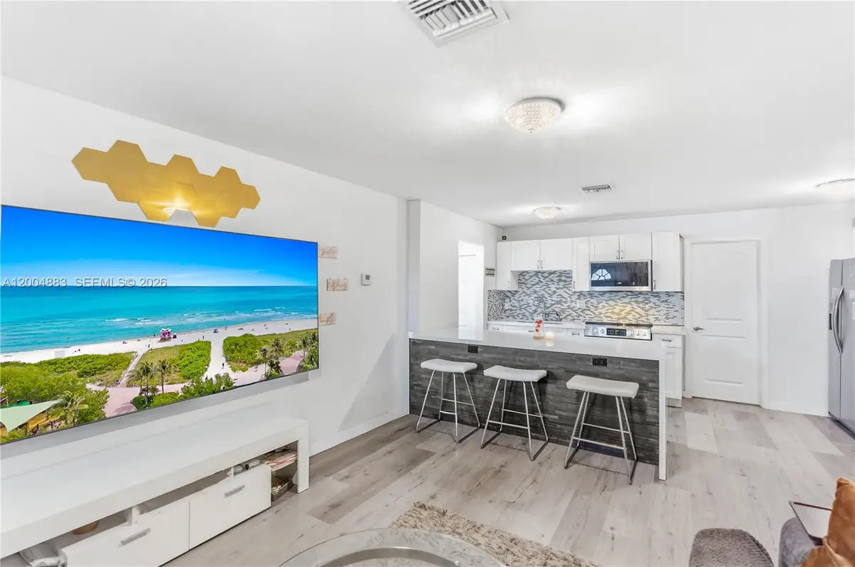 2125 NW 27th Ln, Fort Lauderdale, FL 33311 - #1