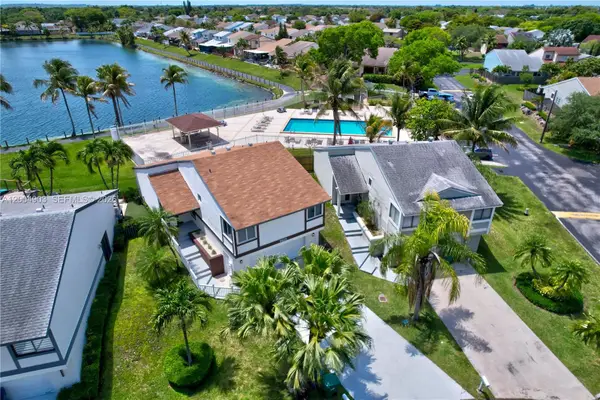 9928 SW 218th Ter, Cutler Bay, FL 33190