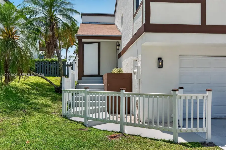 9928 SW 218th Ter, Cutler Bay, FL 33190 - #3