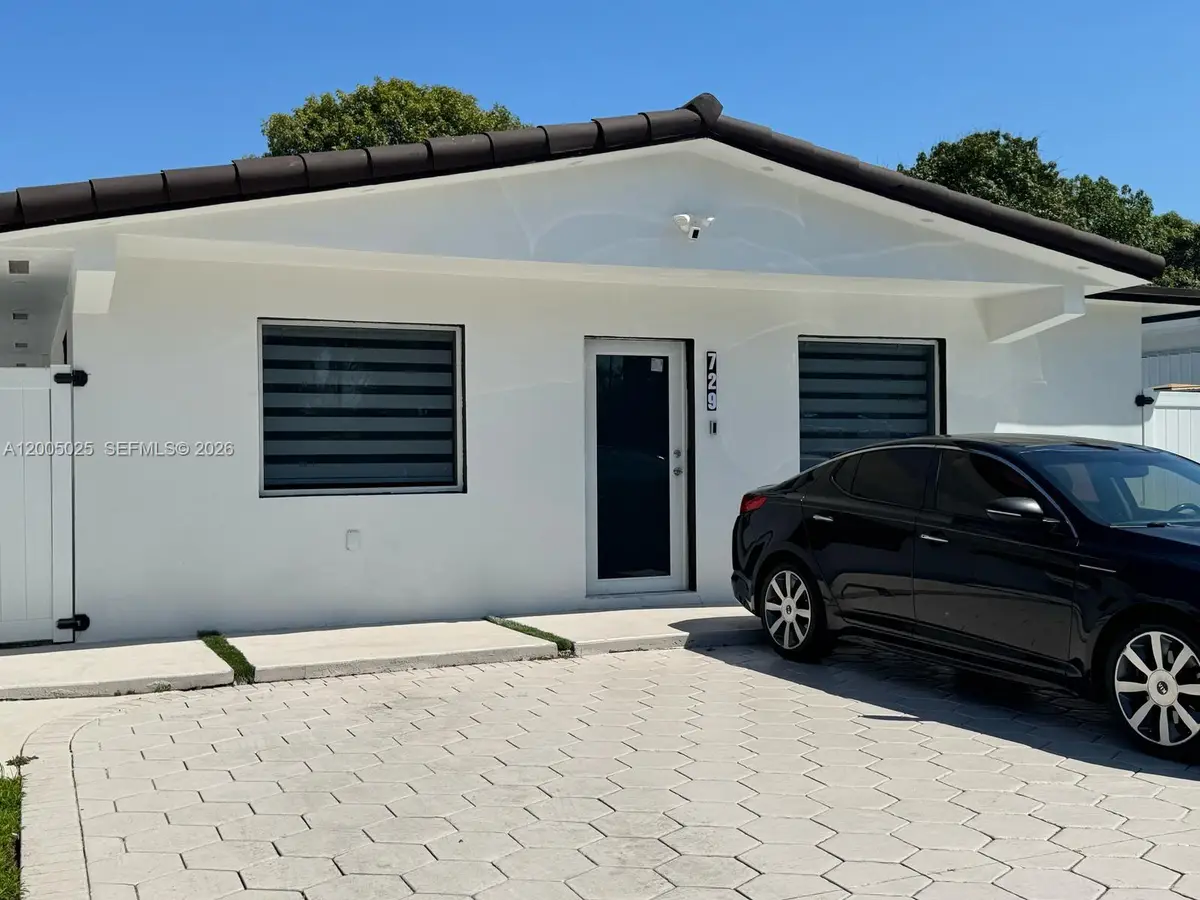 729 E 23rd St, Hialeah, FL 33013 - #1
