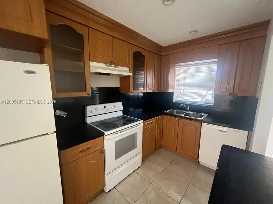 606 SW 80th Ter #1, North Lauderdale, FL 33068 - #2
