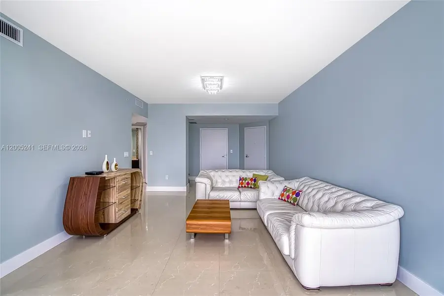 18201 Collins Ave #1701, Sunny Isles Beach, FL 33160 - #3