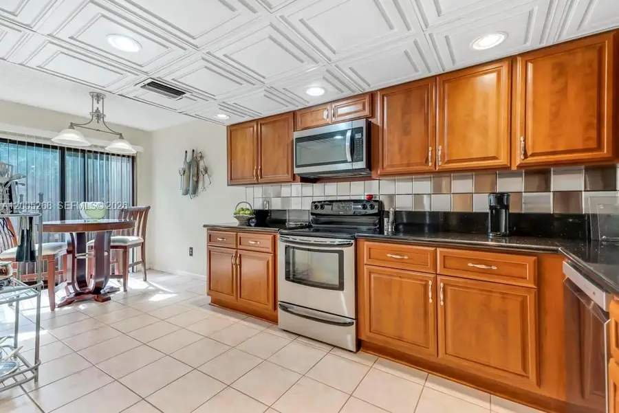 4155 SW 85th Ave, Davie, FL 33328 - #3