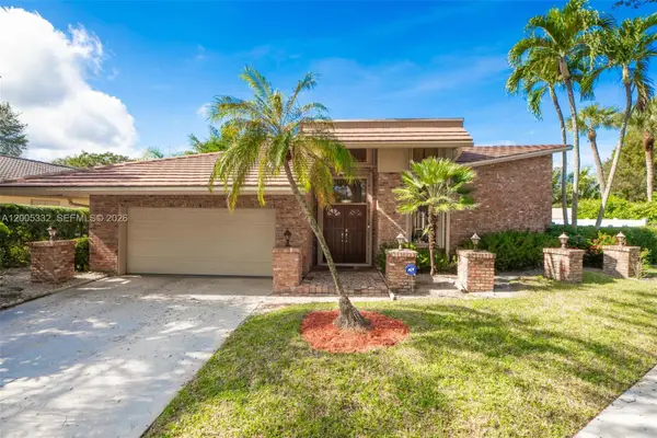6481 Timber Ln, Boca Raton, FL 33433