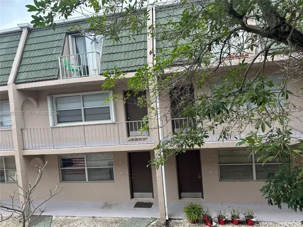1100 SE 4th Ave #32, Deerfield Beach, FL 33441