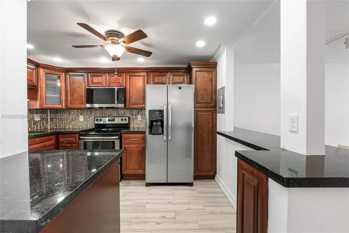 711 S Hollybrook Dr #209, Pembroke Pines, FL 33025 - #1