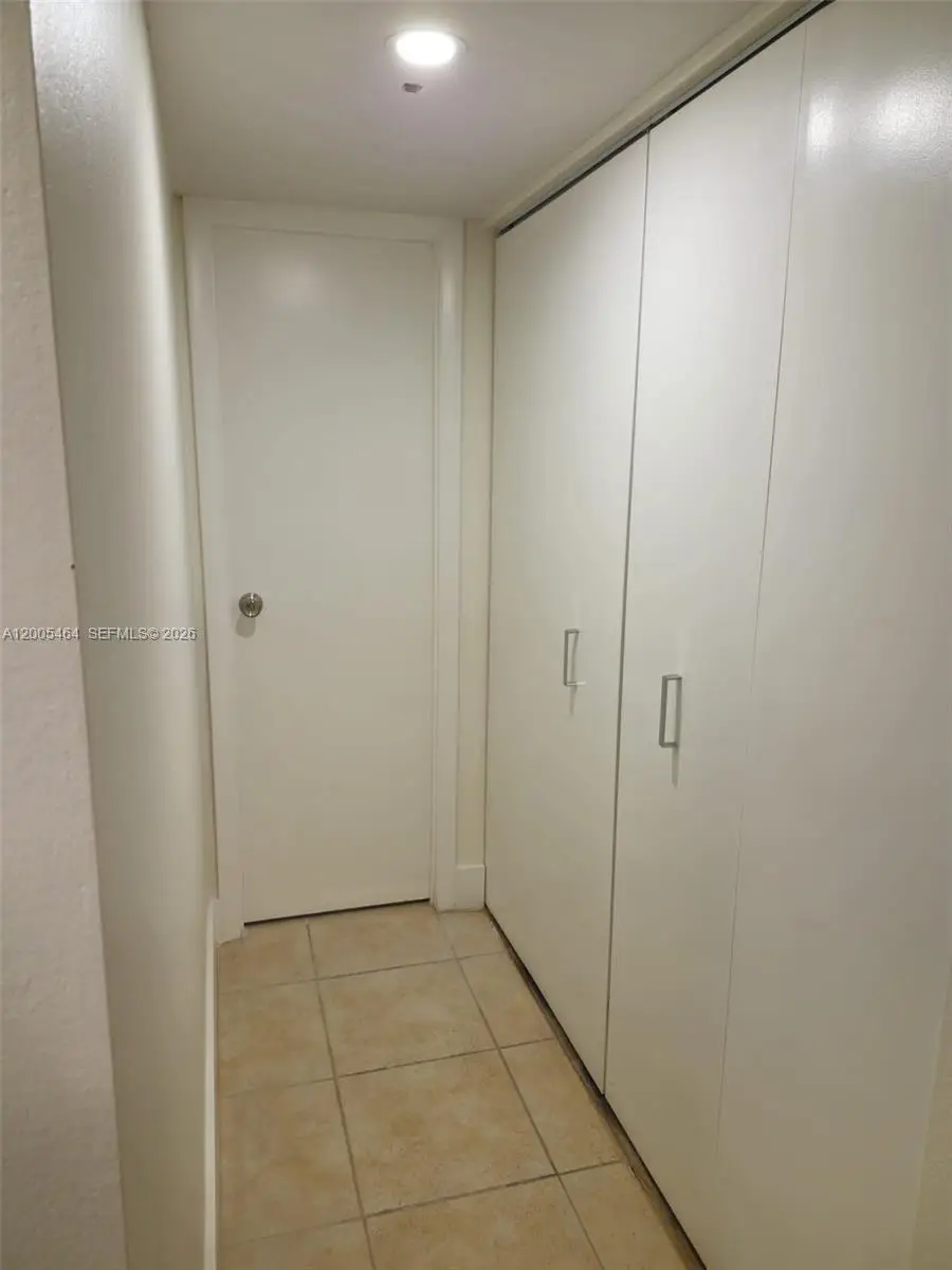 4800 NW 35th St #607, Lauderdale Lakes, FL 33319 - #3