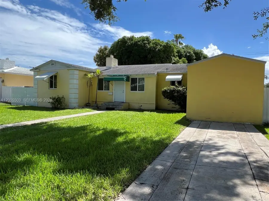 432 Palmetto Dr, Miami Springs, FL 33166 - #3