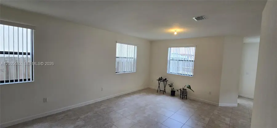 525 SE 34th Ter, Homestead, FL 33033 - #3