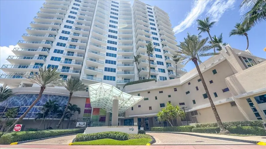 3801 Collins Ave #1105, Miami Beach, FL 33140 - #2