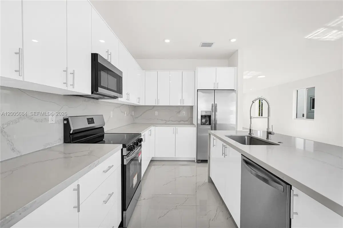 22555 SW 125th Ave #13A, Miami, FL 33170 - #1